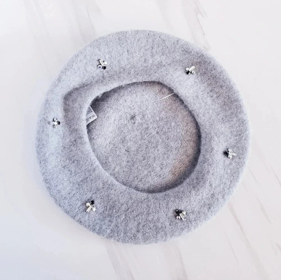 Chico's Rhinestone Bee Beret Hat Gray Grey Slate One Size Wool Blend - Picture 2 of 7